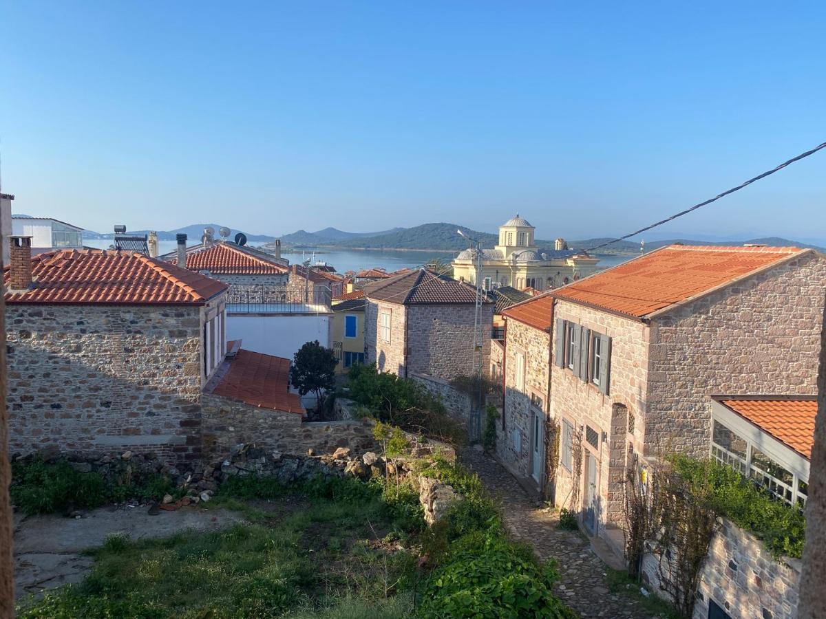 Stone House With Garden In Cunda/Ayvalik Villa Eksteriør bilde
